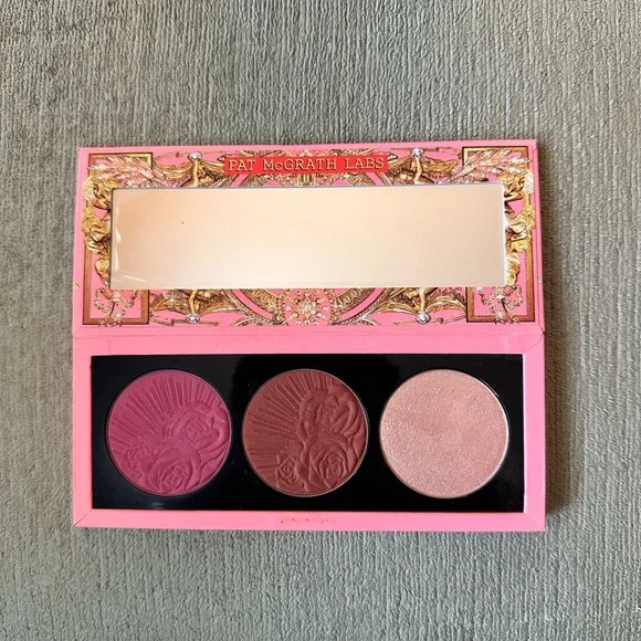 Pat McGrath Labs divine blush & glow trio in Amber Allure - Picture 6 of 7